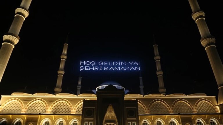 İZMİR İFTAR VAKTİ | İzmir’de iftar saati ne vakit, ezan kaçta okunacak? 2024 Ramazan Ezan Vakitleri!